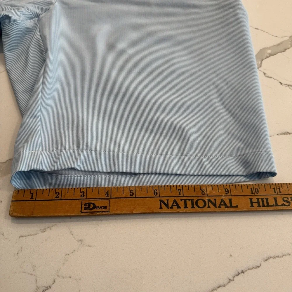 Greg Norman Mens Blue White Striped‎ Golf Shorts Size 38 Performance Stretch